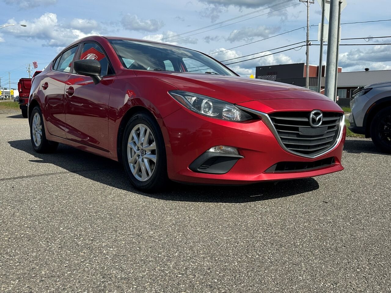 Mazda Mazda3 Berline 4 portes, boîte manuelle, GS 2015 Rouge Matane - photo #6
