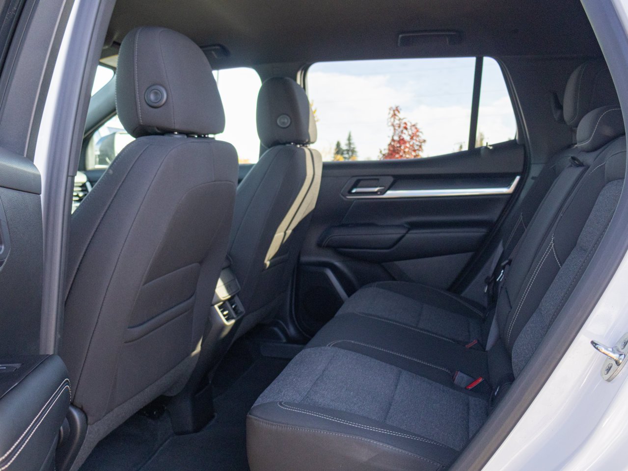 2026 GMC Terrain AWD 4dr Elevation White Sherwood Park - photo #27