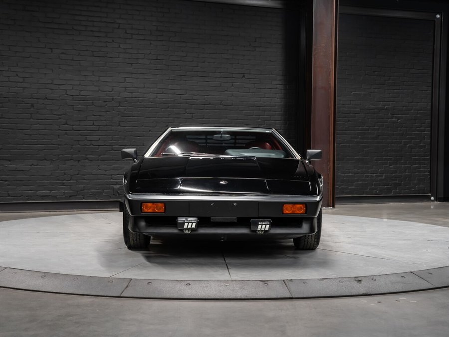 1983 Lotus Turbo Esprit | One Owner | Blaupunkt Sound System | 5 Speed Manual | Series 3 Wheels