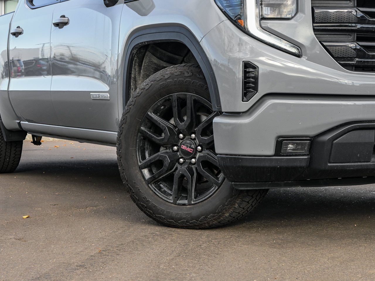 2024 GMC Sierra 1500 4WD Crew Cab 147 Elevation Grey Sherwood Park - photo #5