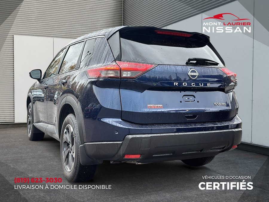 Nissan Rogue SV Toit Ouvrant SV 4wd avec ensemble toit ouvrant 2024 Bleu