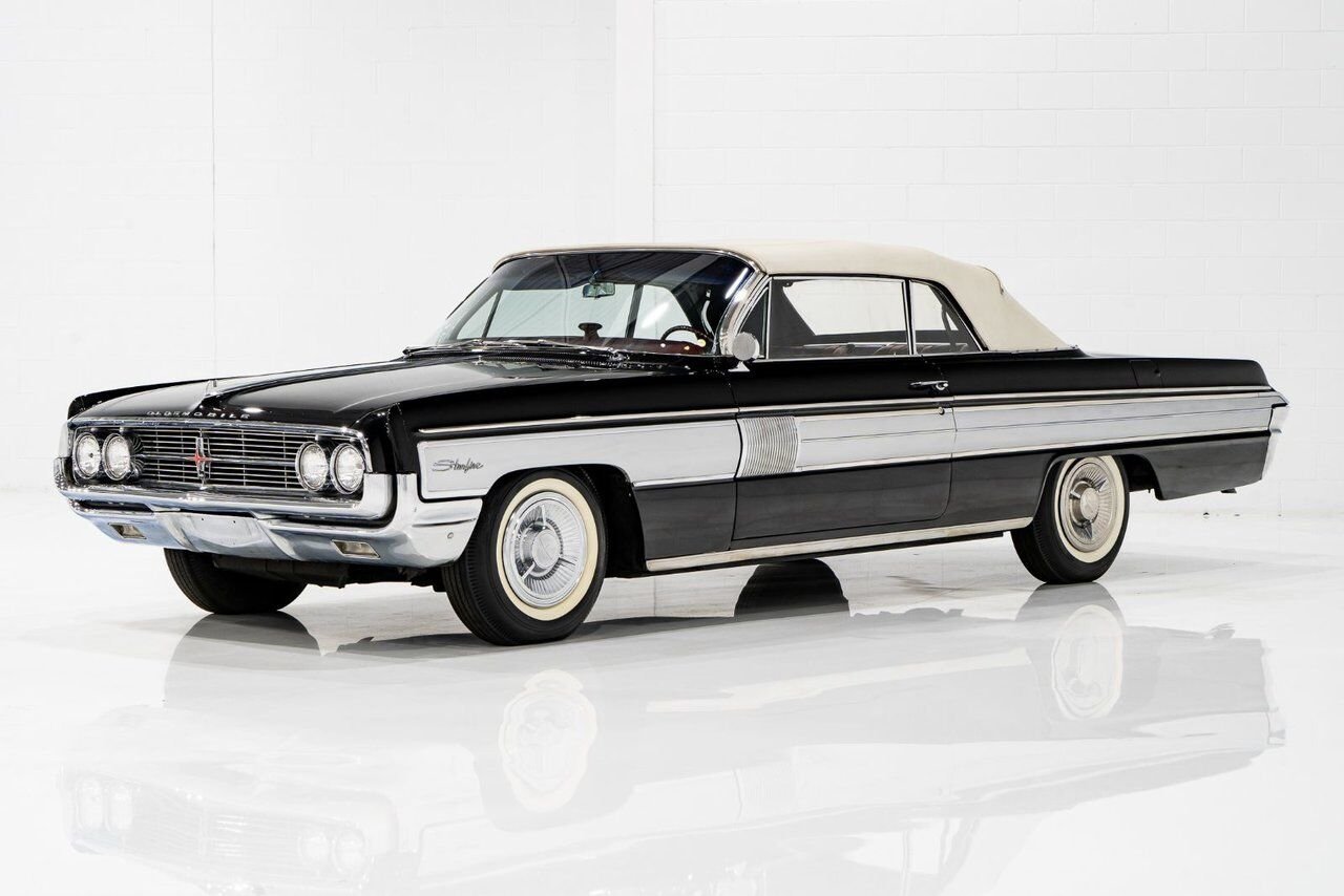 Oldsmobile Starfire Factory A/C. Single repaint and extensive ownership history **PRICE IN USD** 1962 Noir Montréal - photo #28