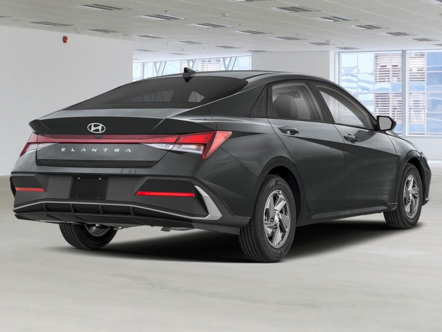 2026 HYUNDAI ELANTRA ESSENTIAL 2026 Grey