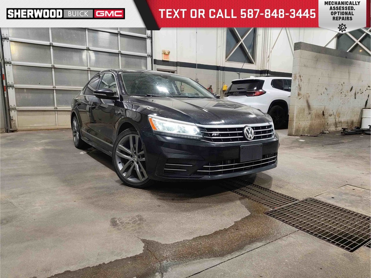 2018 Volkswagen Passat Highline Auto Black Sherwood Park - photo #0