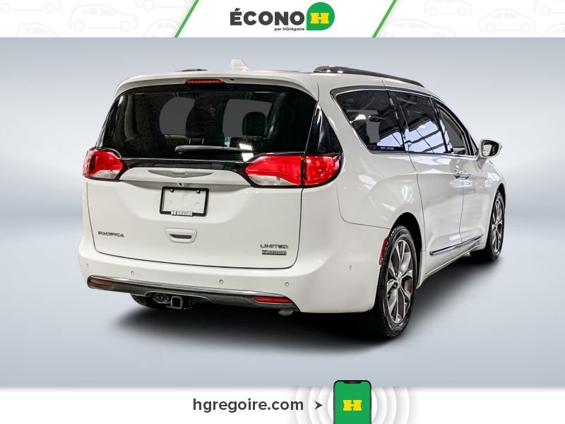 2017 Chrysler Pacifica White Blainville - photo #7