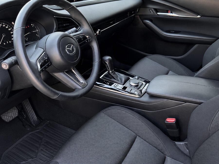 2025 MAZDA CX-30 GS Red
