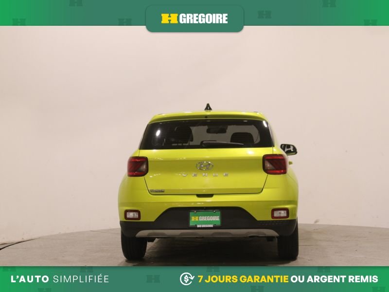 2020 Hyundai Venue Green Laval - photo #7