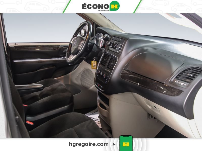 2016 Dodge GR Caravan White Saint-Eustache - photo #24