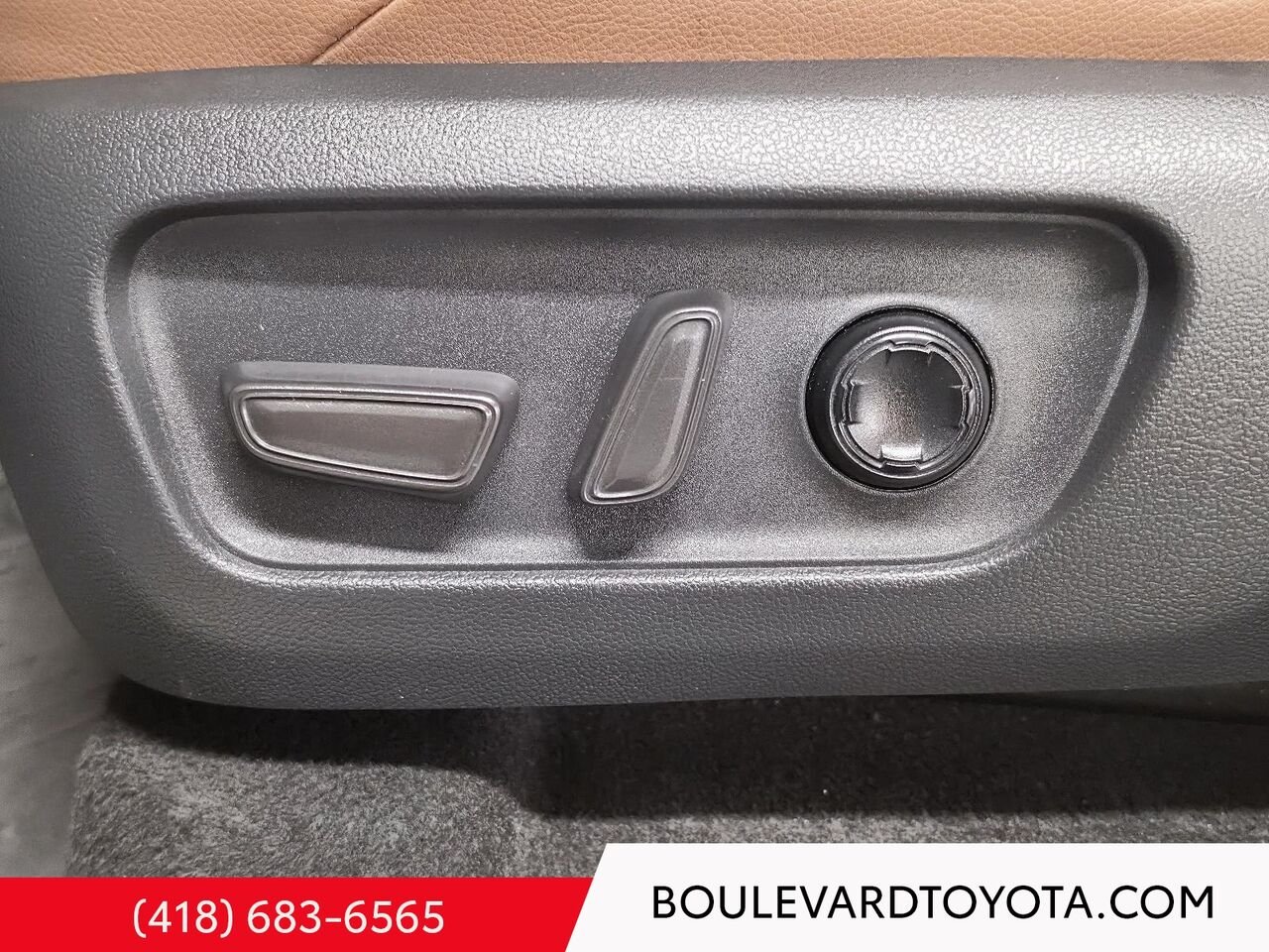 2025 Toyota 4RUNNER 100761A-69 | GROUPE LIMITED, 7 PLACES, 4X4 White Québec - photo #10