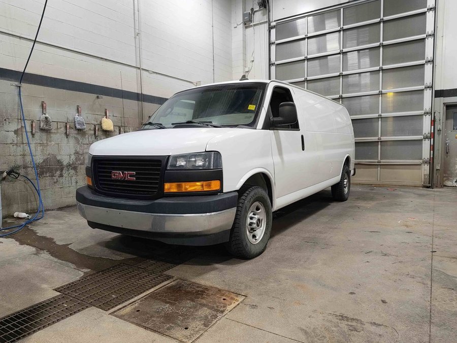 2021 GMC Savana Cargo Van 2500 V6 155 | Remote Entry | Backup Camera White