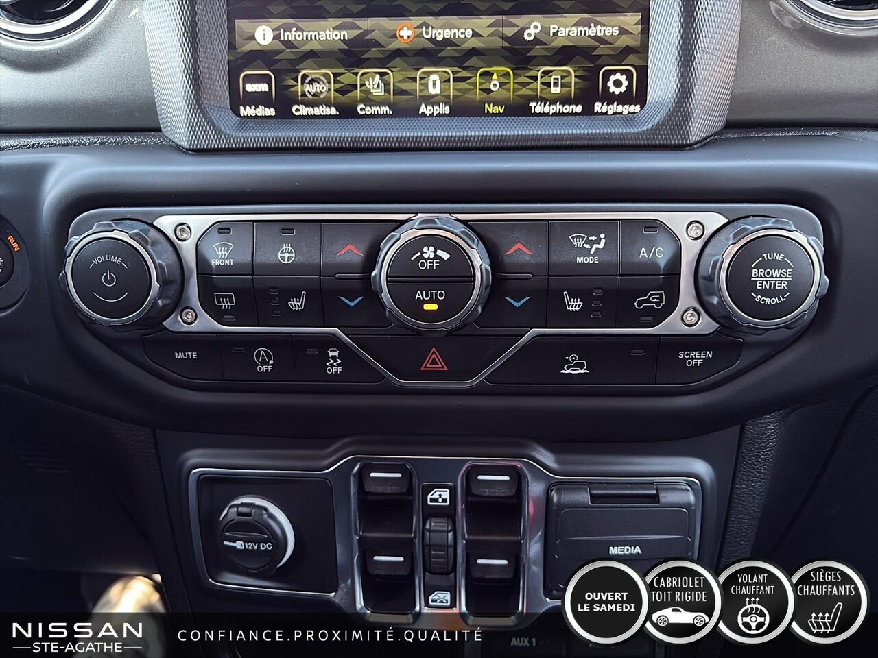 2023 Jeep Wrangler Sahara | V6 | 4X4 | 4 PORTES | Yellow Saint-Jérôme - photo #21