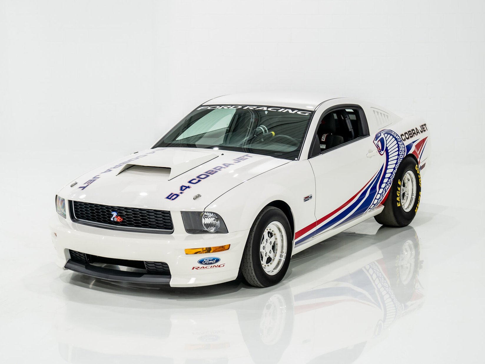 Ford Mustang Cobra Jet # 44 of 50 Ford Vehicule De Promotion **PRIX EN USD** 2008 Blanc Montréal - photo #1