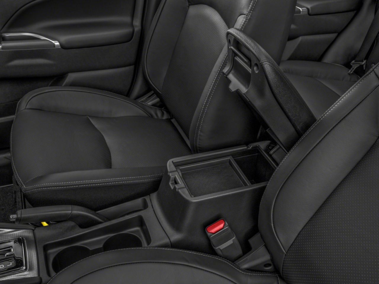 2026 MITSUBISHI RVR White Diamond Saint-Eustache - photo #9