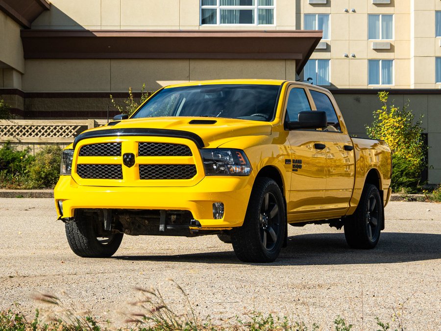2019 Ram 1500 Classic ST 5.7L HEMI | Bench Seat Construction Yellow