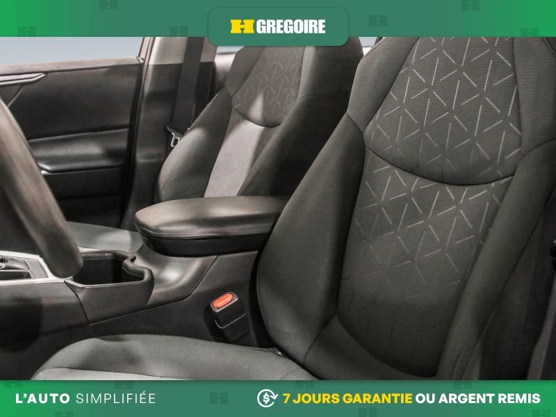 2022 Toyota Rav 4 Black Blainville - photo #13