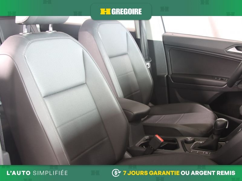Volkswagen Tiguan 821796 | Comfortline AWD AUTO A/C MAGS CUIR CAM RECUL BLUET 2020 Blanc Laval - photo #29
