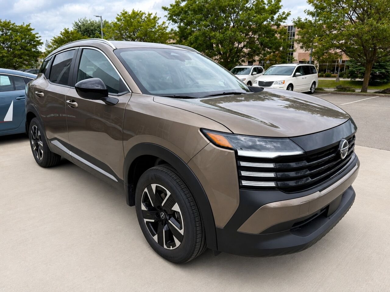 2026 NISSAN Kicks KICKS SV PRIVILEGE AWD Canyon Bronze Metallic Châteauguay - photo #8