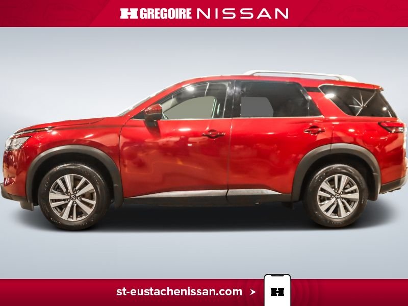 Nissan Pathfinder 2024 Rouge Saint-Eustache - photo #5