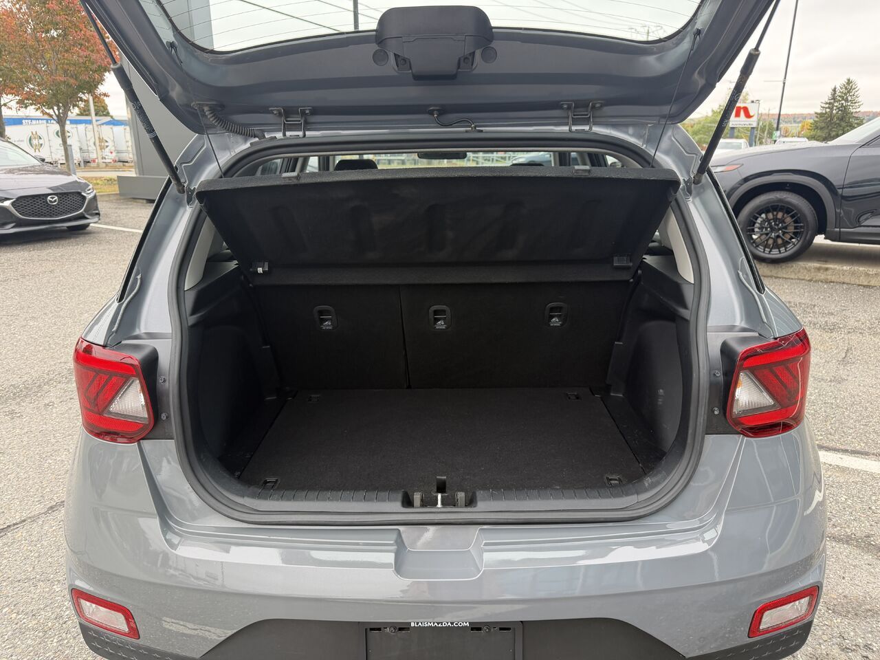 Photo 8 — Hyundai Venue 2022