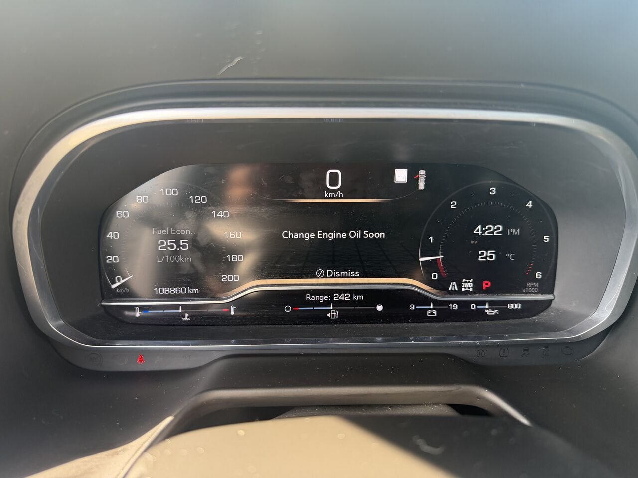 2023 GMC YUKON AT4 AT4 4 portes 4RM White Gatineau - photo #3