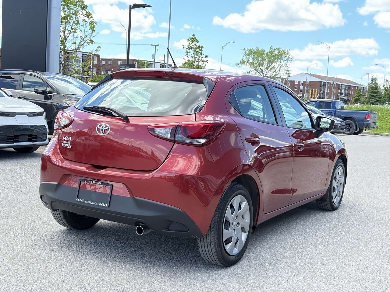 2020 Toyota Yaris Red Gatineau - photo #5