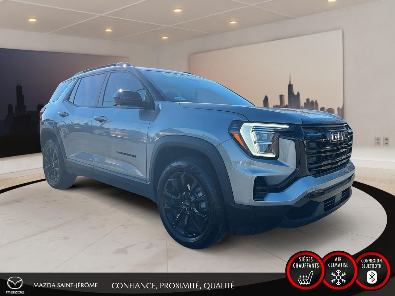 2025 GMC Terrain Grey Saint-Jérôme - photo #3