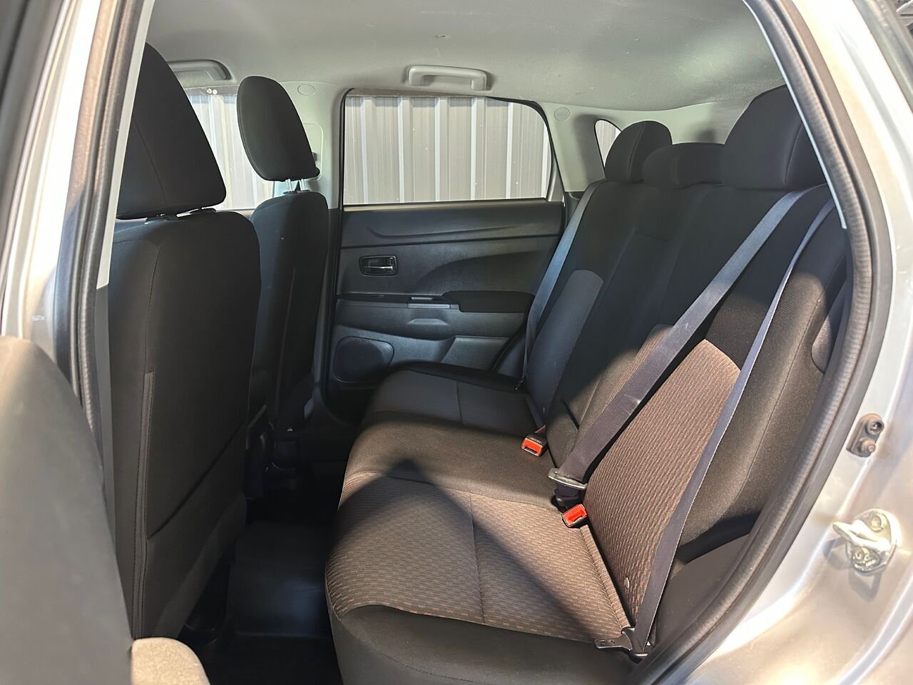 2019 Mitsubishi RVR Silver  - photo #9