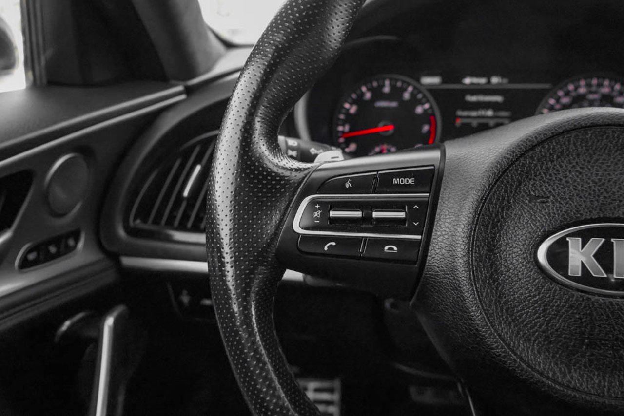 2018 Kia Stinger GT Limited AWD White Sherwood Park - photo #19