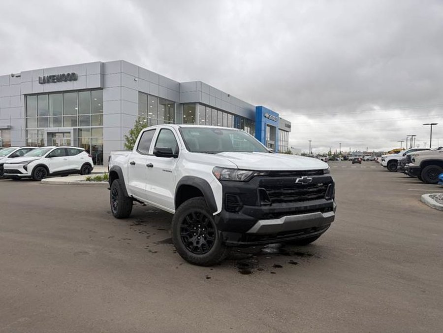 2024 Chevrolet Colorado 4WD Trail Boss | Bucket Seats White