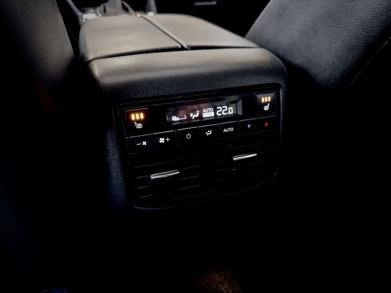 2022 Mazda CX-9 Black Notre-Dame-des-Prairies - photo #32