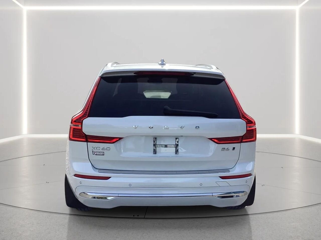 2022 Volvo XC60 B6 Inscription TI White Gatineau - photo #3
