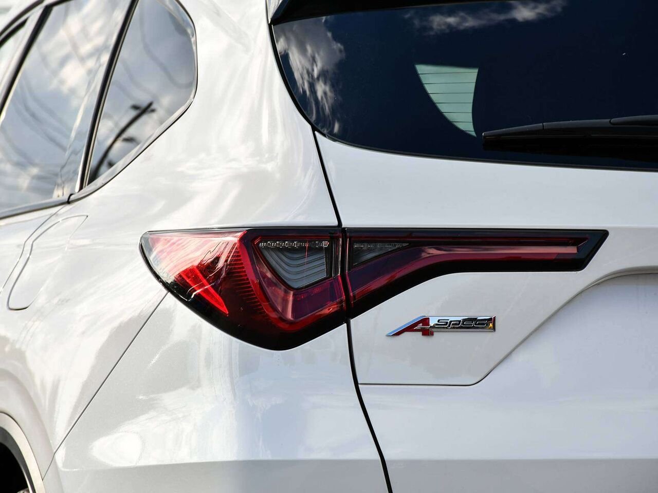 2023 Acura MDX A-Spec - ACURA CERTIFIED White Etobicoke - photo #8