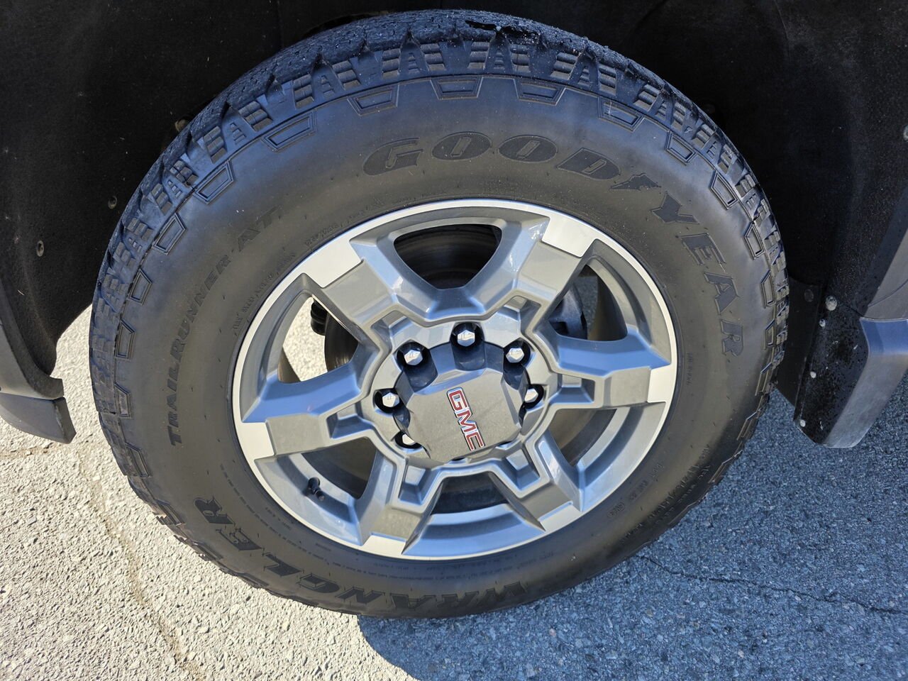 2025 GMC Sierra 2500HD SLE Black Rouyn-Noranda - photo #32