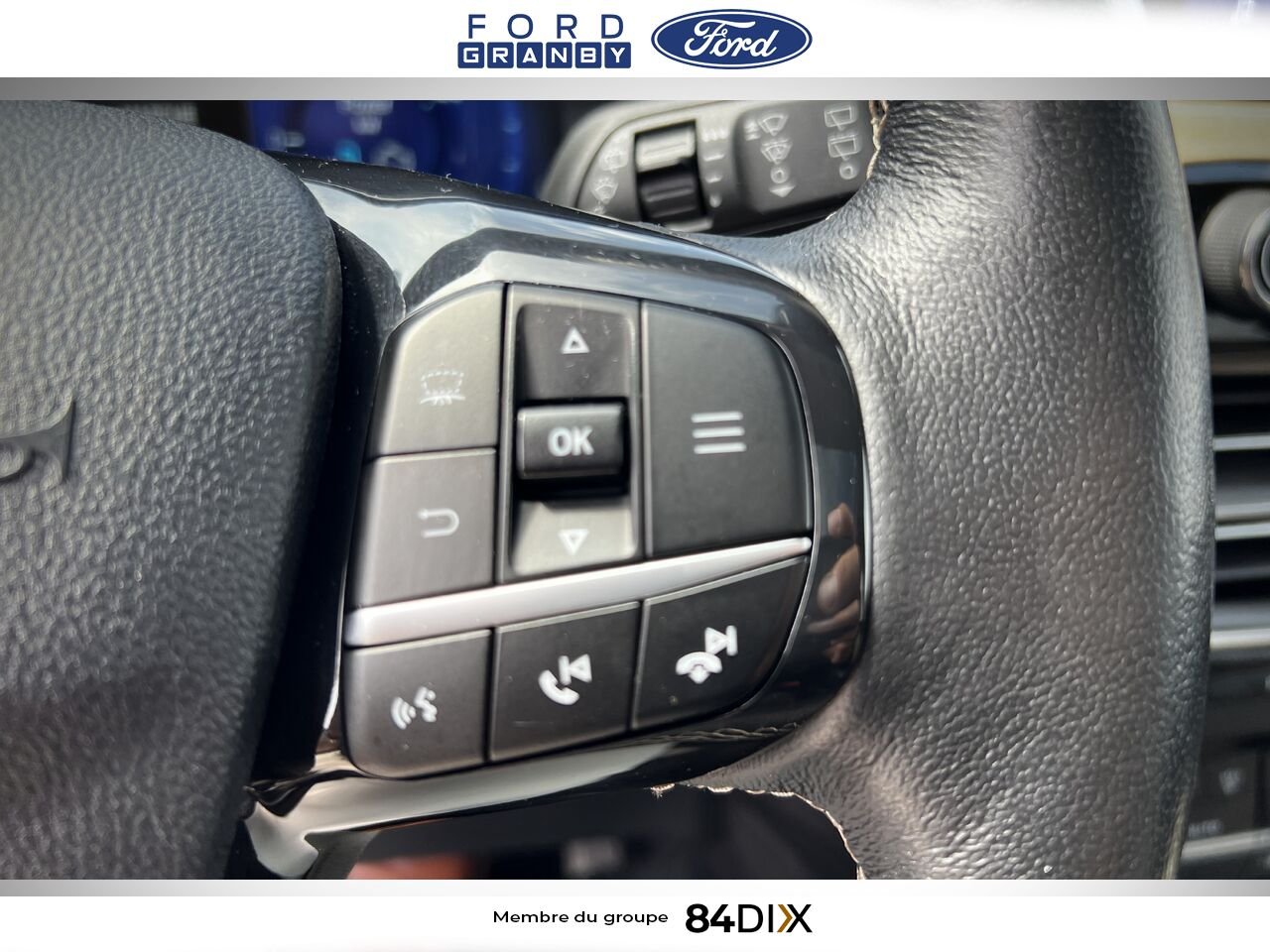 2021 Ford Escape Red Granby - photo #17