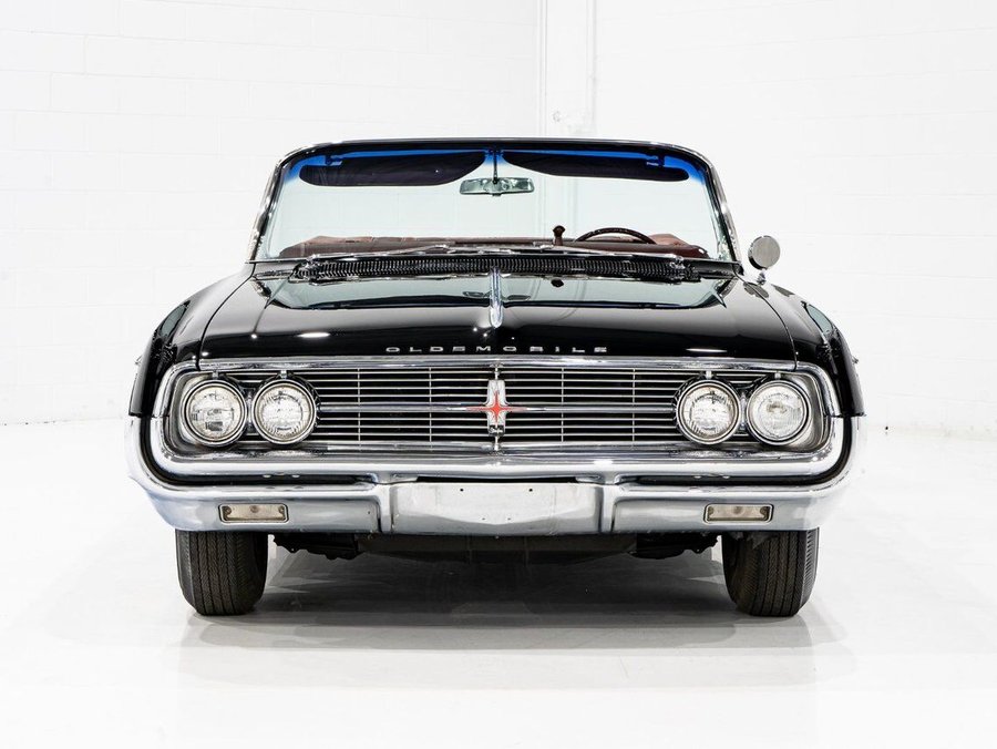 Oldsmobile Starfire 1962 1962 Noir