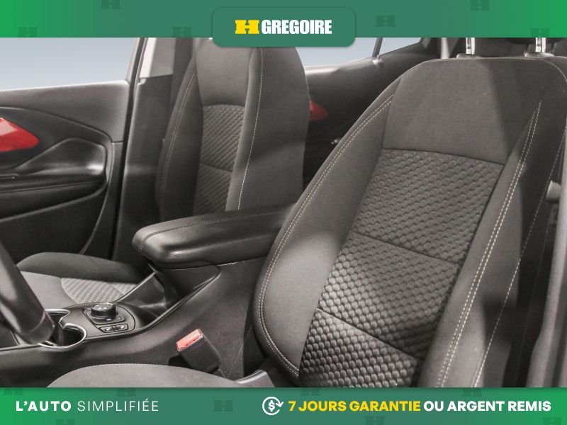 2019 GMC Terrain White Saint-Eustache - photo #13