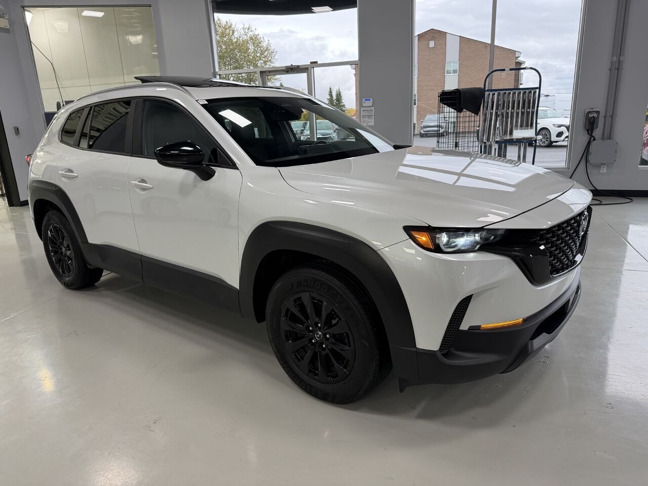 Mazda CX-50 hybride 2025 Blanc Lac Mégantic - photo #6