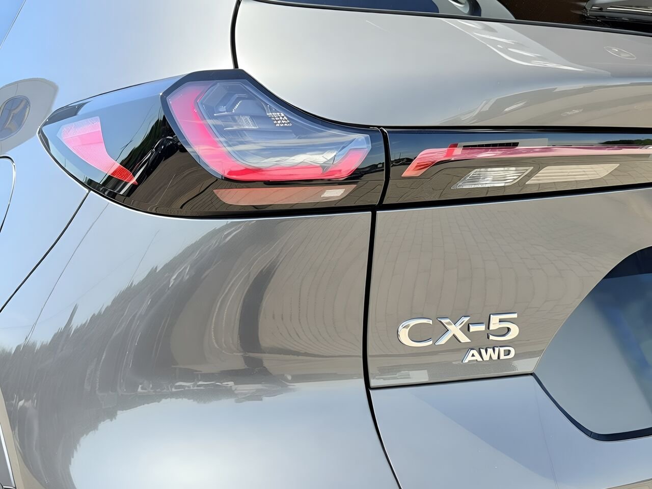 MAZDA CX-5 2026 Gris aéro métallisé Notre-Dame-des-Prairies - photo #9
