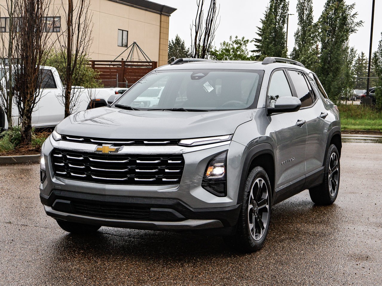 2026 Chevrolet Equinox AWD 4dr LT w/2LT Grey Sherwood Park - photo #3