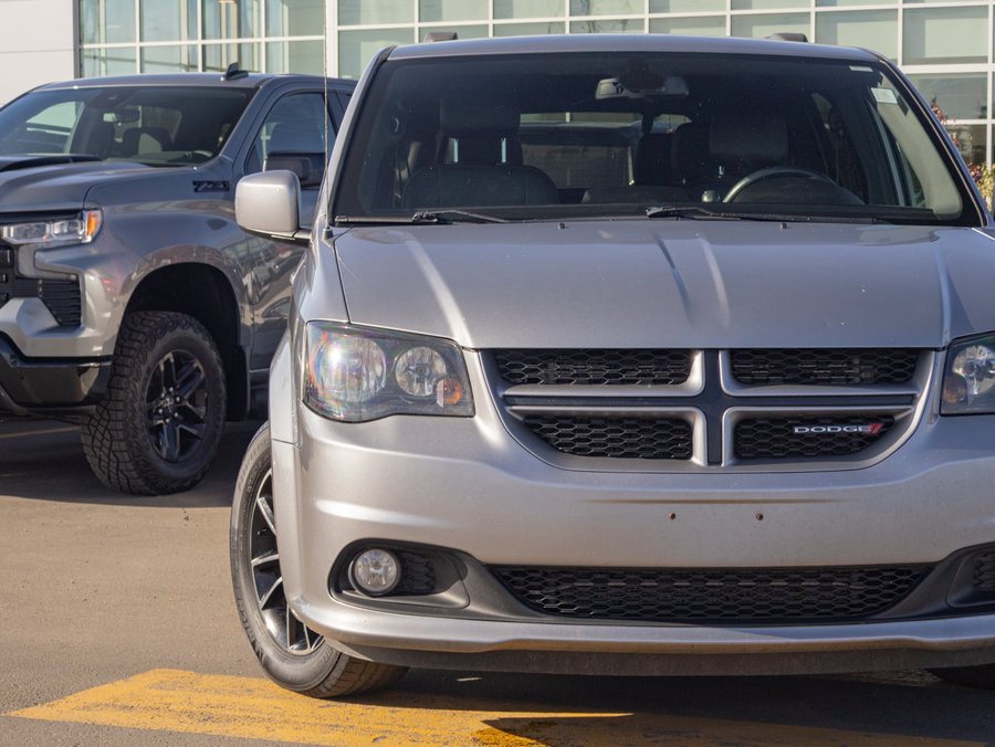2018 Dodge Grand Caravan GT 3.6L 7 Passenger | Heated Leather Bucket Seats Grey