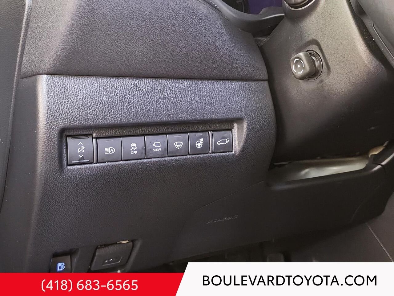 Toyota Venza 531859A-81 | LIMITED, AWD 2022 Bleu Québec - photo #10