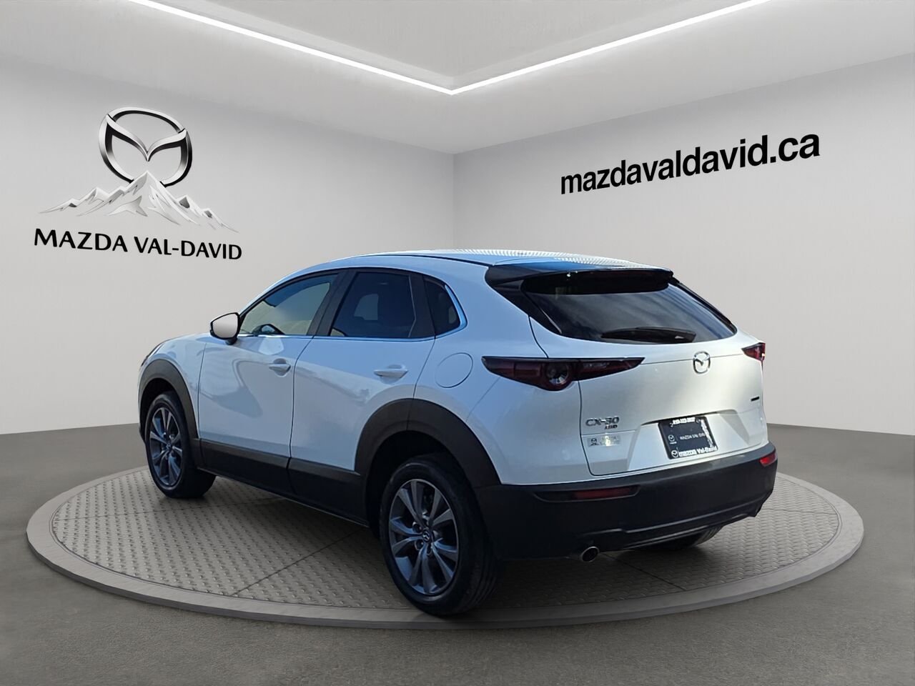 2025 Mazda CX-30 Gs, awd, sièges, volant et rétroviseurs chauffants White Val-David - photo #4