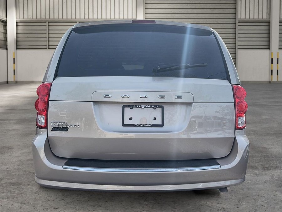 2016 DODGE GRAND CARAVAN 2016 Beige