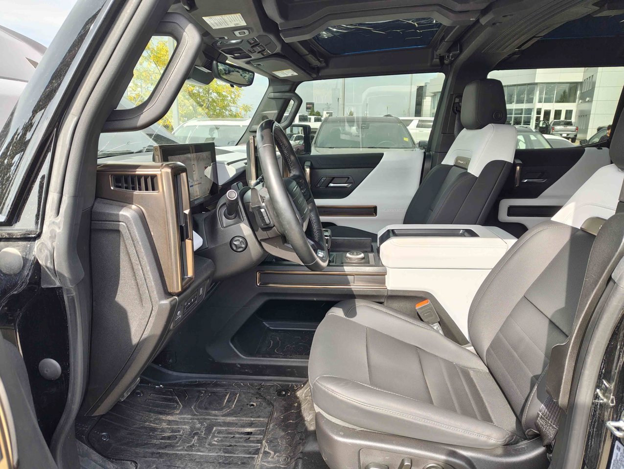 2024 GMC HUMMER EV SUV e4WD 4dr 2X Black Sherwood Park - photo #7