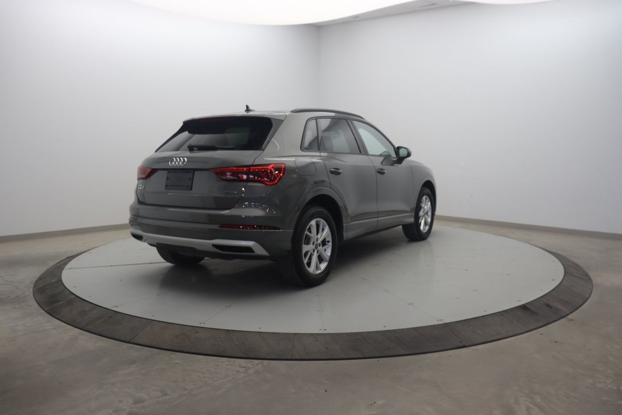 Audi Q3 2025 Argent Baie-Comeau - photo #3