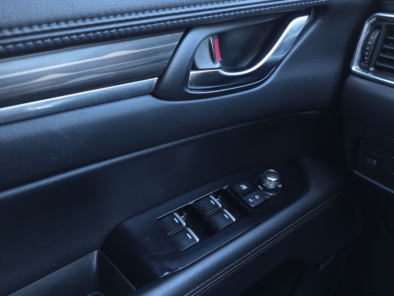 2022 Mazda CX-5 GT TI, Toit ouvrant, navigation, détecteur d'angles morts Silver Val-David - photo #13