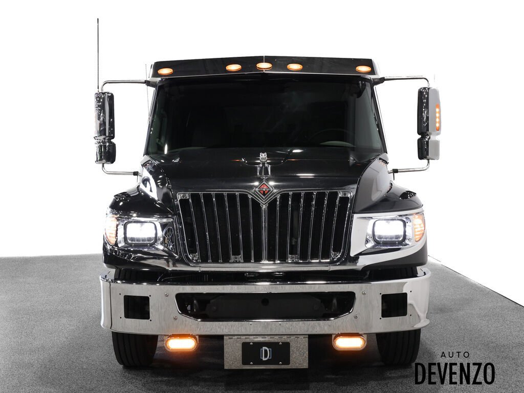 International TerraStar RV Hauler 6.4L Diesel MAXXFORCE 2014 Noir Saint-Eustache - photo #9