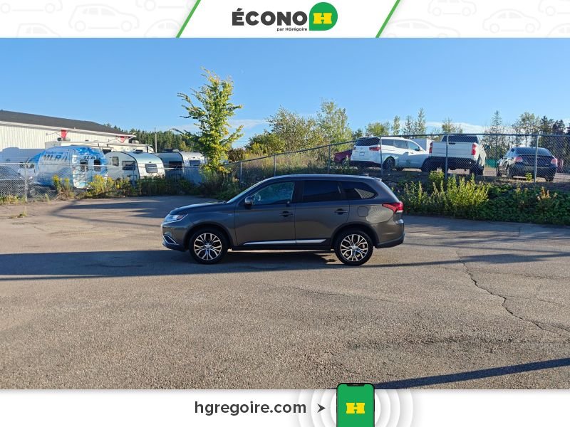 Mitsubishi Outlander 2018 Brun Saint-Eustache - photo #4