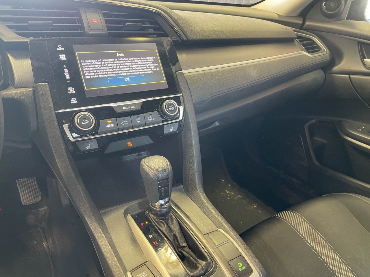 2018 Honda Civic LX AUTO *SIÈGES CHAUFF* CARPLAY BLUETOOTH *BAS KM* Blue Saint-Jérôme - photo #11