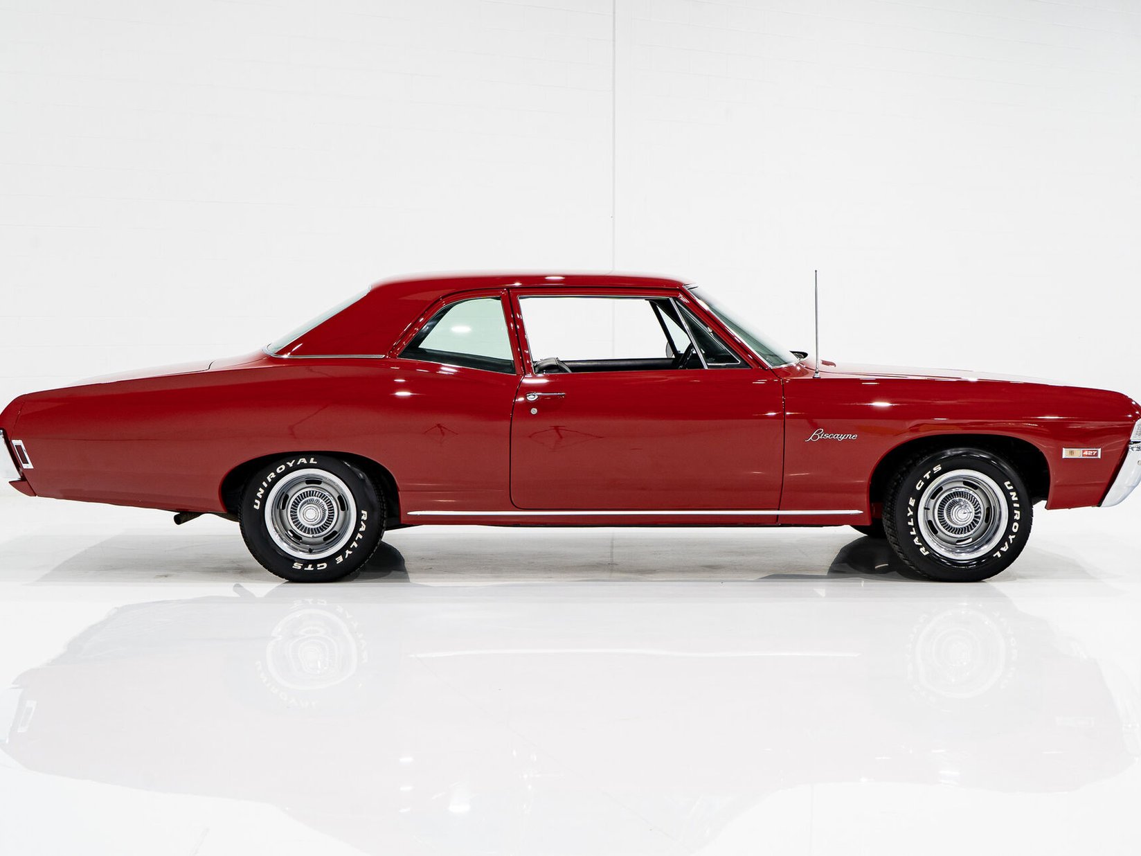 Chevrolet Biscayne **PRIX EN USD** L36 4 speed GM Canada paperwork 1968 Rouge Montréal - photo #30